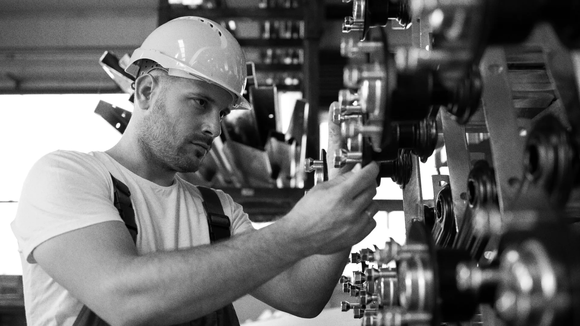 Разработка сайта для завода по продаже оборудования в Астрахани